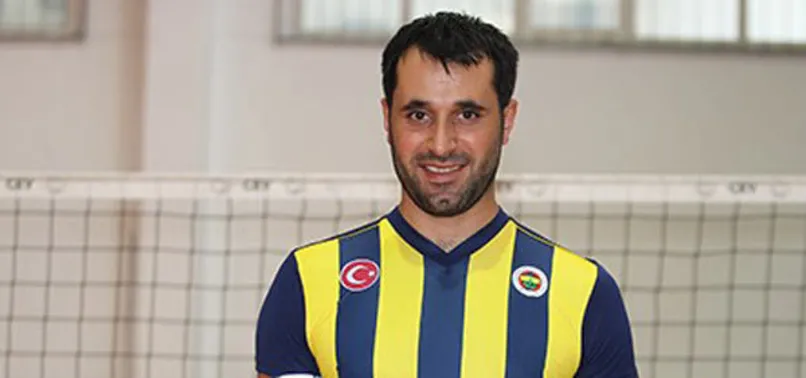 Fenerbahçe, Galatasaray'da forma giyen İbrahim Emet'i kadrosuna kattı