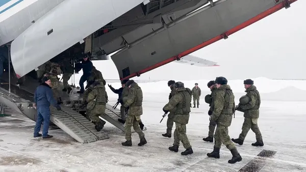 Son dakika: Kazakistan’da anayasal düzen yeniden tesis edildi! Cumhurbaşkanı Tokayev uyarı yapılmadan ateş emri verdi