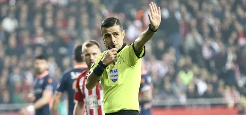 Mete Kalkavan kimdir, kaç yaşında? BJK – GS maçı VAR hakemi Mete Kalkavan hangi takımlı?