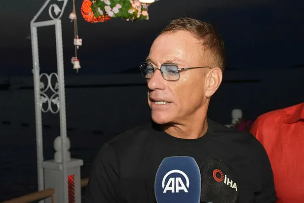 Jean Claude Van Damme: Türkiye'de bir sihir olduğuna inanıyorum - 2