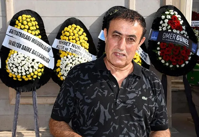 Son dakika: Yeşilçam'ın usta oyuncusu Metin Çekmez'e son veda! Vasiyeti yerine getirildi - 6