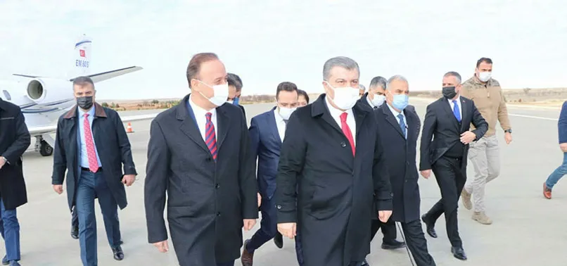 Sağlık Bakanı Fahrettin Koca'dan Omicron açıklaması! Türkiye'de artış yok