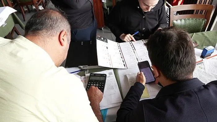 beyoglunda-59-bin-liralik-hesap-soku-bakanlik-harekte-gecti-1761752015493.jpeg (Foto: DHA)