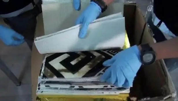 Son dakika: Yurt dışına uyuşturucu sevkiyatı polise takıldı: Zulalanmış 47 bin hap ele geçirildi