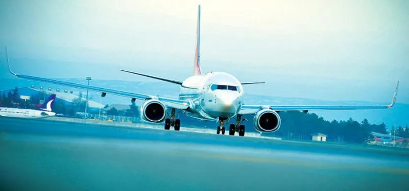 Alman devi uçuşlarını iptal etti