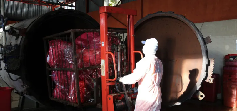 Korona hastalarından geriye kalan tıbbi atıklar böyle sterilize ediliyor!