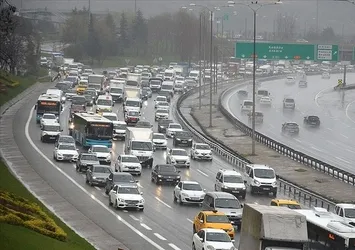 İstanbul'da yağış sonrası trafik yoğunluğu