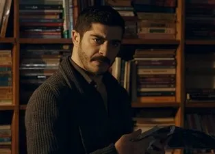 Maraşlı’nın yıldızı Burak Deniz herkesi şaşırttı! Meğer o da…