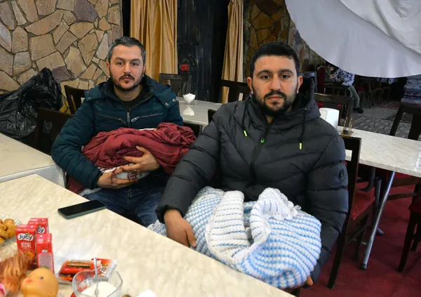 Türkiye tek yürek! Mersin Rum Ortodoks Kilisesi kapılarını depremzedelere açtı - 1