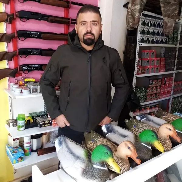 sevgilisini-ve-babasini-oldurup-intihar-etti-1629743539737.jpg Sevgilisini ve babasını öldürüp, intihar etti - 1
