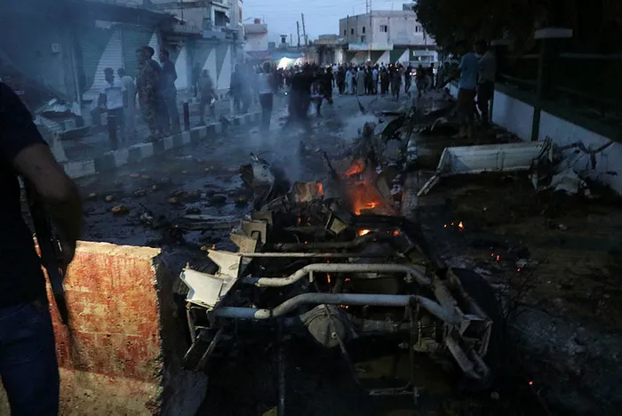 Tel Abyad'da bombalı terör saldırısı - 1