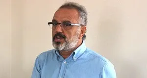 Sırrı Sakık görevden alındı