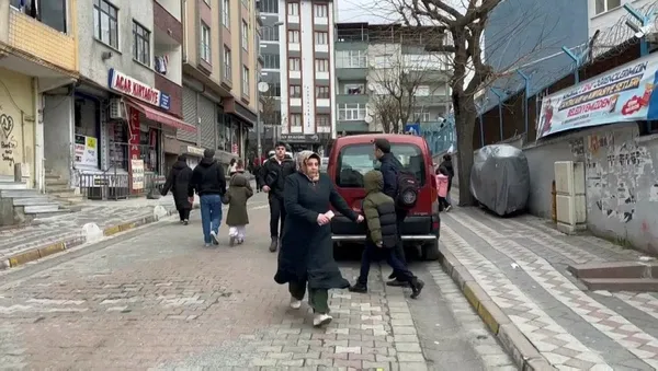 1705576177374.jpeg İstanbul'da okulda yangın paniği! Öğrenciler tahliye edildi - 1