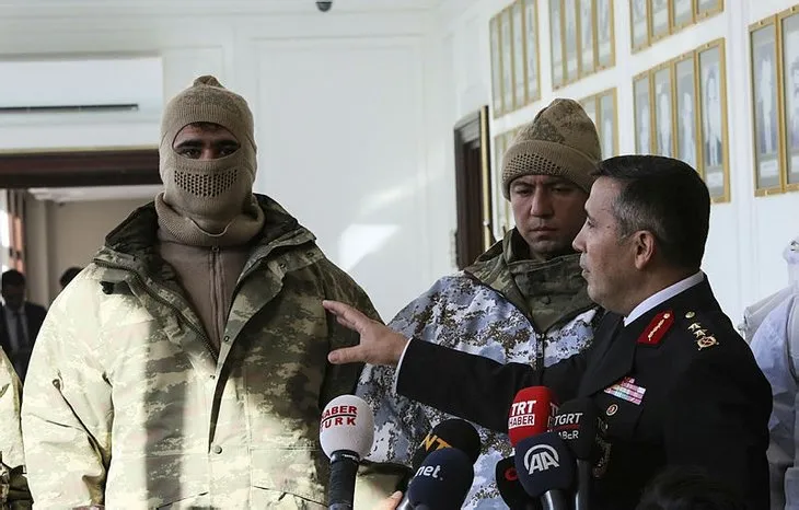 Türk askerinin kış için özel tasarlanan kıyafetleri!