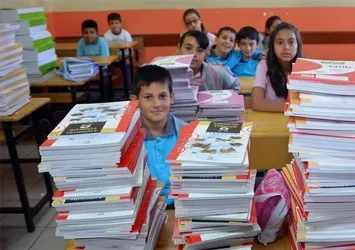 Ders kitaplarına FETÖ ayarı