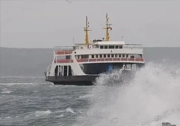 Feribot seferlerine 'fırtına' engeli! Bozcaada ve Gökçeada...