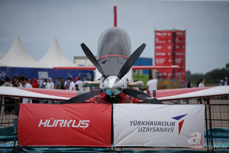 Teknofest Karadeniz'e son günde ziyaretçi akını! Vatandaşlardan Kızılelma ve Hürjet'e yoğun ilgi 15