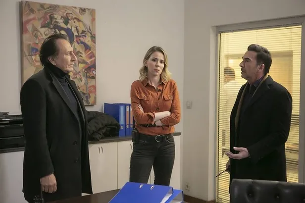 Arka Sokaklar Rıza Baba öldü mü, kim öldürdü? Arka Sokaklar Rıza Baba diziden ayrıldı mı? Oyuncu Zafer Ergin...