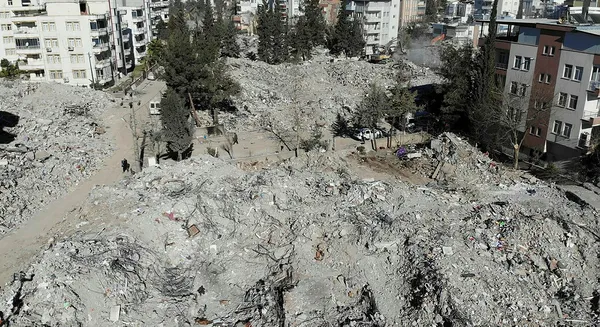 1676580907022.jpg Deprem sonrası şehir merkezi taşınıyor! Belediye Başkanı duyurdu! Çoğu bina kullanılmaz hala gelmişti... - 4