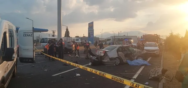 İzmir'de korkunç kaza!  2 kişi öldü, 3 yaralı