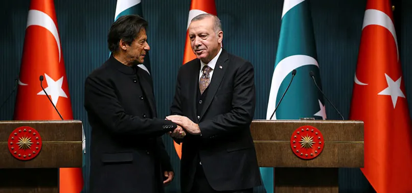 Başkan Erdoğan ile İmran Han'ın görüşmesi geniş yankı buldu