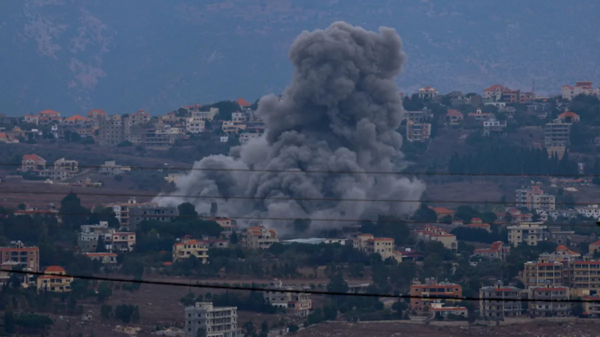 CANLI | İsrail-Lübnan ateş hattı! İsrail'den kapsamlı saldırı | Acil ateşkes çağrısı | Savaş bölgesinde tek canlı yayın A Haber'de