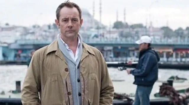 James Gustaf Edward Le Mesurier’in eşi Emma Hedvig Christina Winber Adli Tıp Kurumu’nda yüzünü gizledi