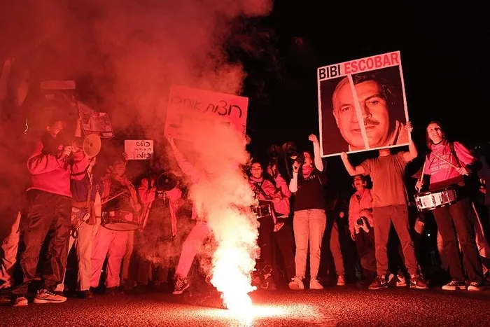 Binlerce İsrailli Gazze için Tel Aviv sokaklarında! Katil Netanyahu’ya istifa ve erken seçim çağrısı: Hemen şimdi erken seçim