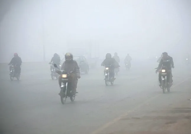 Yoğun sis 9 can aldı!