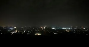 Pakistan karanlığa gömüldü!