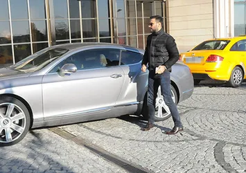Alişan 350 bin Euro'ya araba aldı