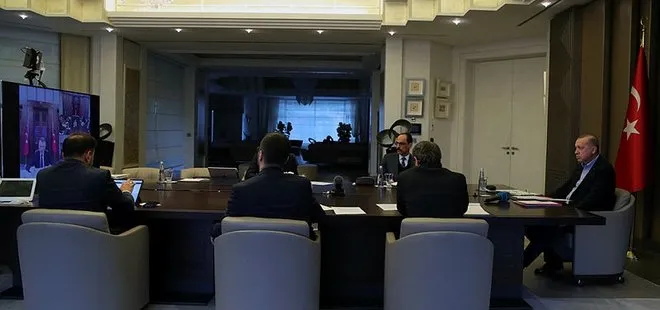 Başkan Erdoğan başkanlığındaki Cumhurbaşkanlığı Kabinesi toplantısı sona erdi