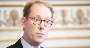 İsveç’ten terör örgütleriyle mücadele taahhüdü!