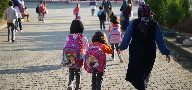 Okullar ne zaman kapanacak? 2021 yaz tatili ne zaman başlayacak? MEB Bakanı Ziya Selçuk açıkladı