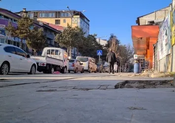 Harita maviye döndü! Tatvan’da koronavirüs tedbirleri meyvesini verdi!