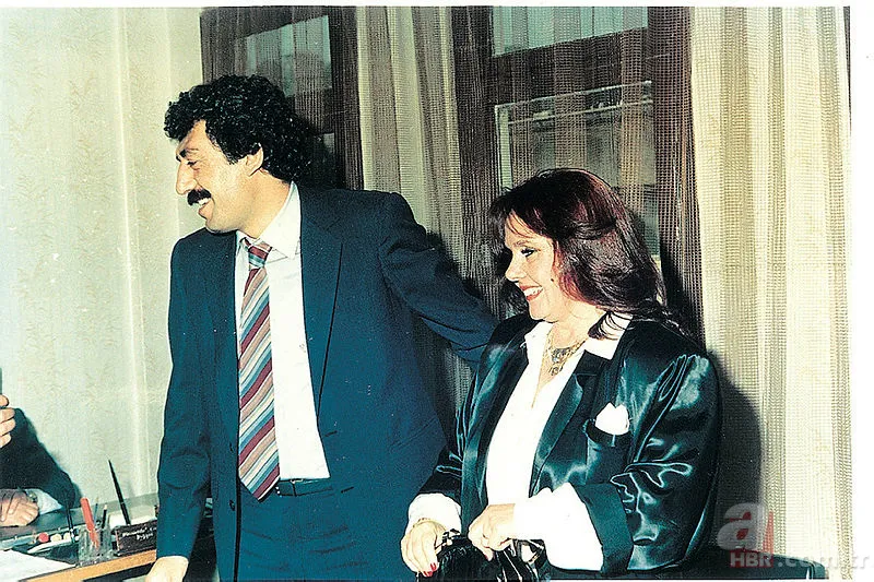 Muhterem Nur kimdir, kaç yaşında? Müslüm Gürses ve Muhterem Nur arasında kaç yaş fark var? 14