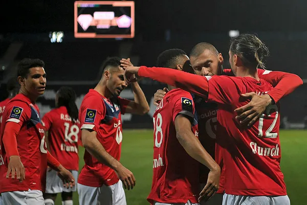 Burak attı Lille şampiyon oldu! Fransa ’Kral’ı konuşuyor