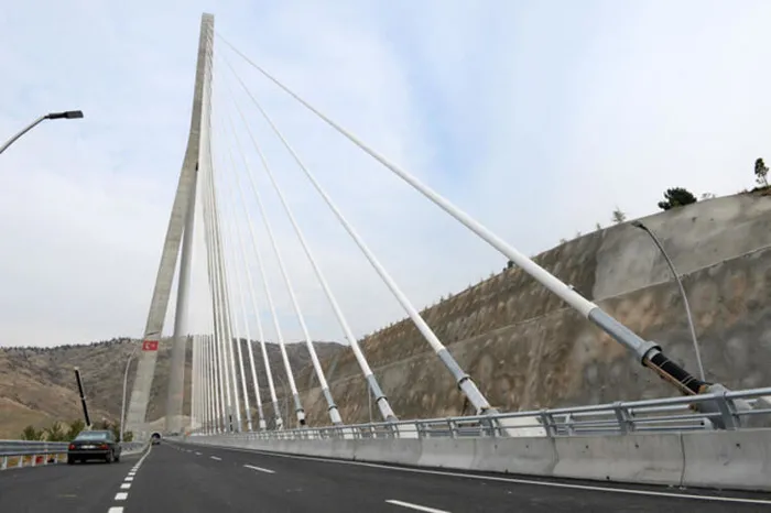 Başkan Erdoğan ’sembol olacak’ dedi! Tek pilon detayı