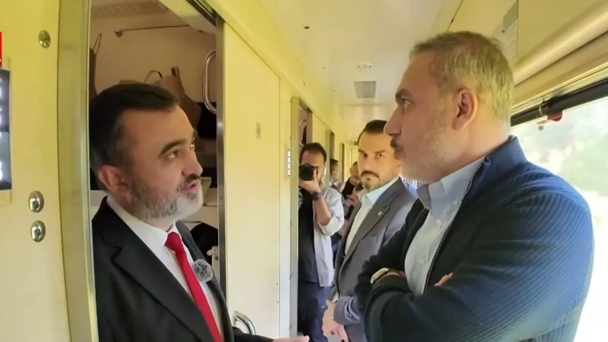 A Haber diplomasi treninde! Savaş hattında zırhlı trenle 10 saat