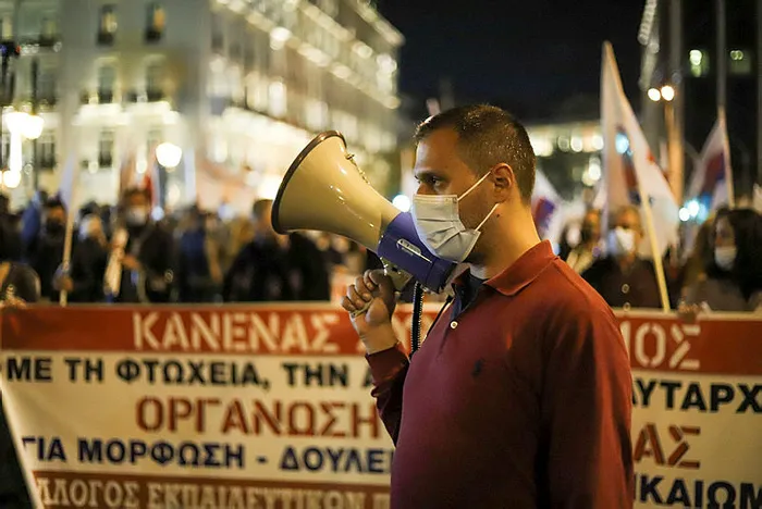 Atina’da işçiler sokağa indi - 4