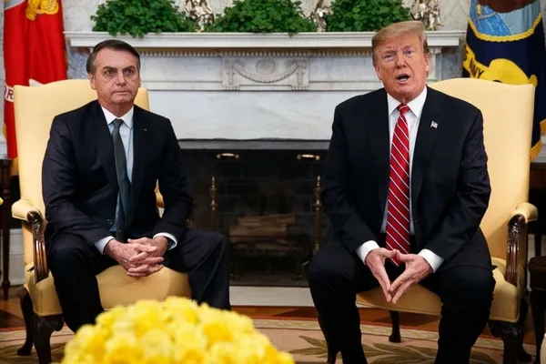 eski-brezilya-devlet-baskani-bolsonaro-trump-ile-olaganustu-iliskisi-oldugunu-soyledi-1677995844756.jpg Brezilya eski Devlet Başkanı Bolsonaro'dan flaş Trump açıklaması - 3