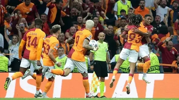1696329317233.jpeg İngilizlerden Manchester United-Galatasaray maçıyla ilgili flaş skor tahmini: Wilfried Zaha... - 2
