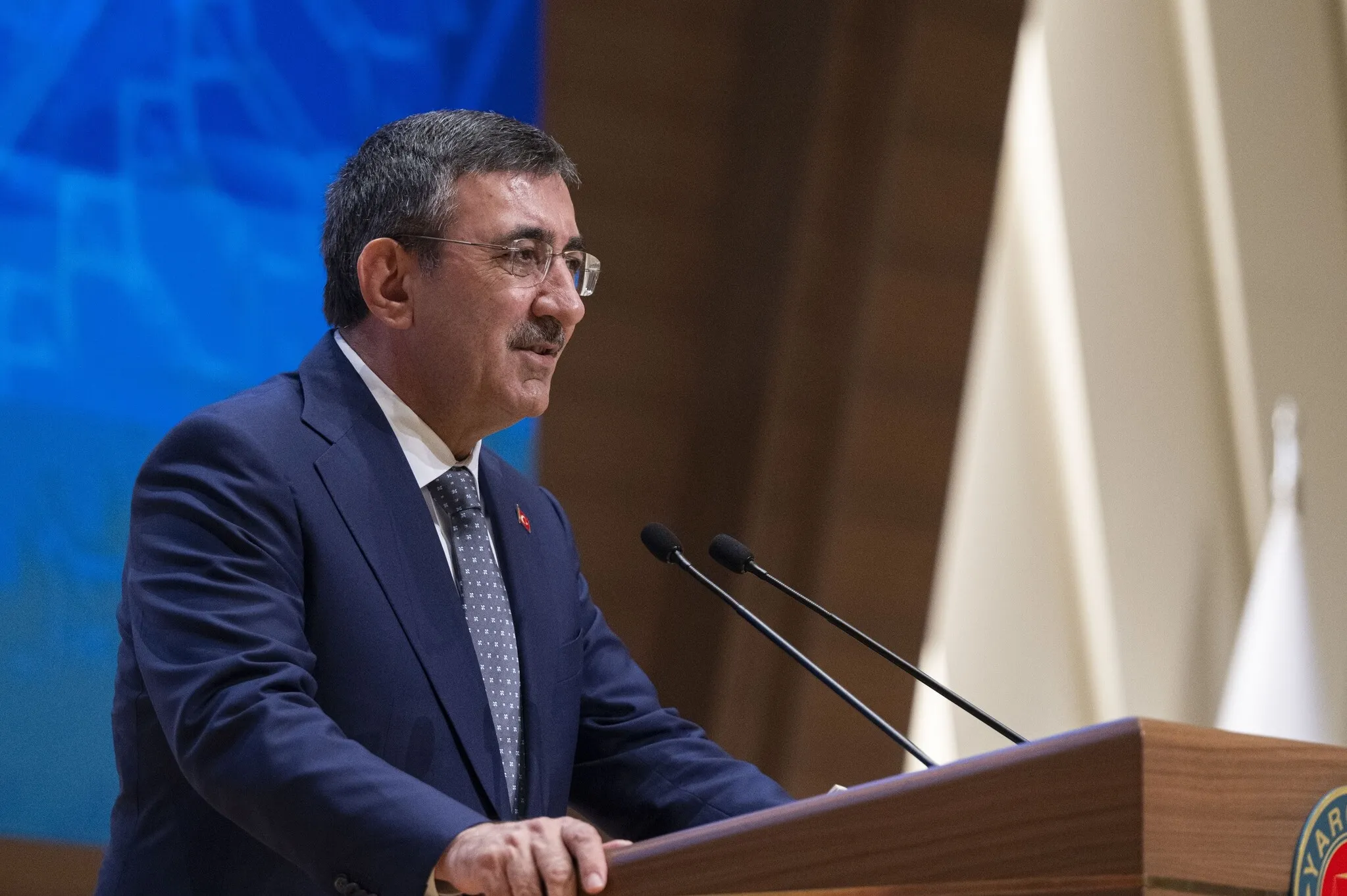 Ekonominin 3 yıllık yol haritası belli oluyor! Cevdet Yılmaz 2027-2029 OVP'yi açıklıyor