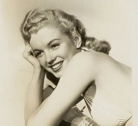 Marilyn Monroe hakkında gerçekler ortaya çıktı: Çıplak cesedinin...
