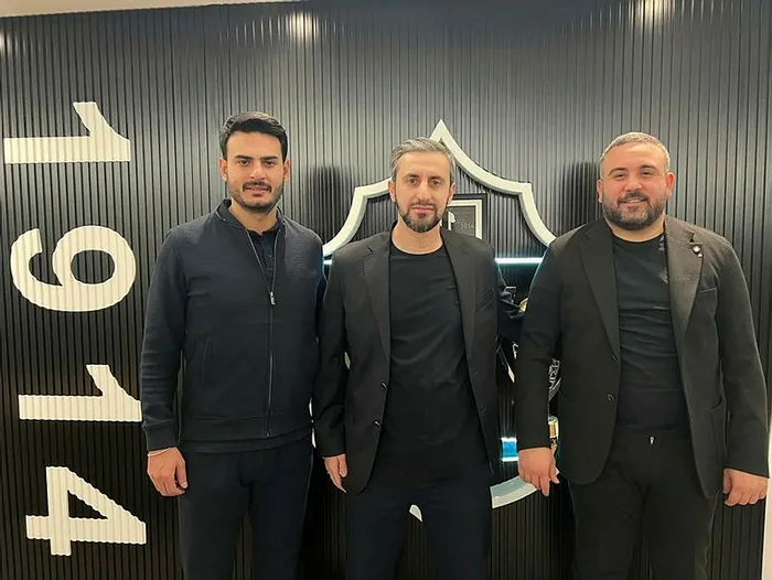 altay-teknik-direktor-serkan-ozbalta-ile-anlasti-1643300607870.jpg Altay teknik direktör Serkan Özbalta ile anlaştı - 1