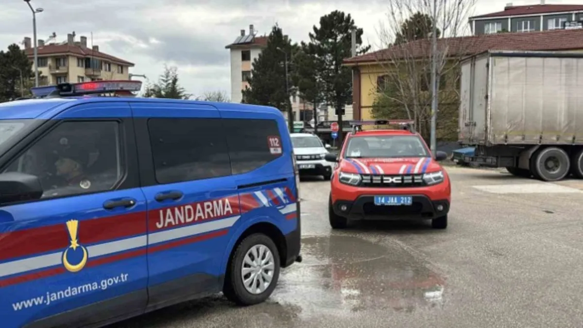 CHP'li Bolu Belediyesine soruşturma: Gözaltındaki 3 kişi adliyeye sevk edildi