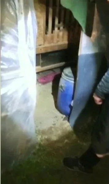 1666682316916.jpg Beykoz'da mahalleden gelen koku polis harekete geçirdi! Zehir taciri yakalandı - 2