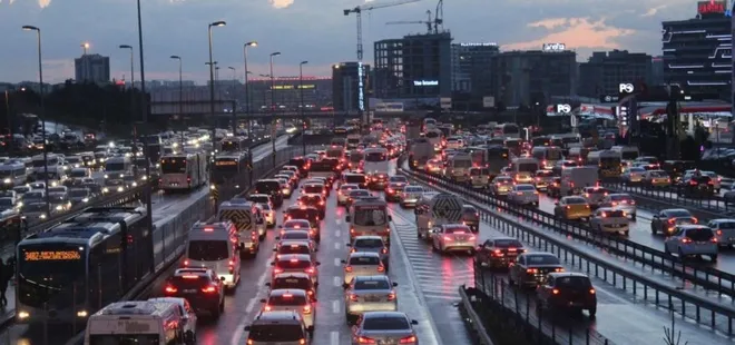 İstanbul’da bu yollar trafiğe kapatılacak