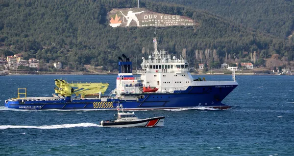 Çanakkale Boğazı'nda hareketli anlar! - 1
