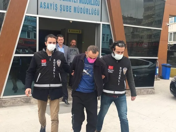 esini-oldurdu-sozleri-kan-dondurdu-bize-buyu-yapildi-asilmak-istiyorum-1677652819890.jpg Eşini öldürdü sözleri kan dondurdu: Bize büyü yapıldı asılmak istiyorum - 4